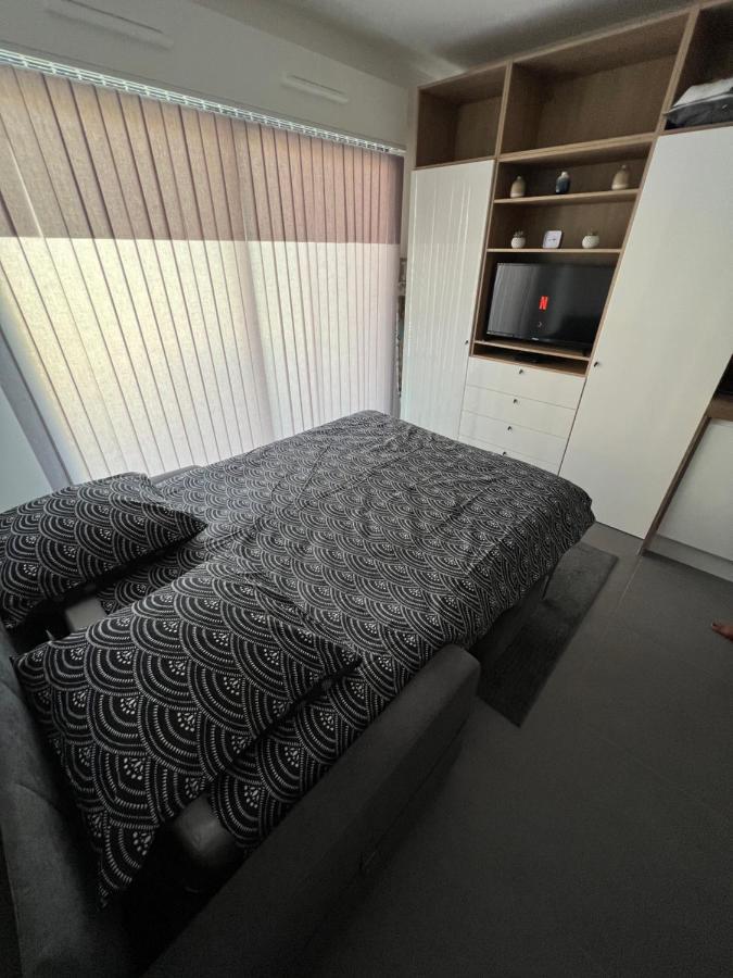 Appartement Tout Equipe Centre Ville Menton Luaran gambar